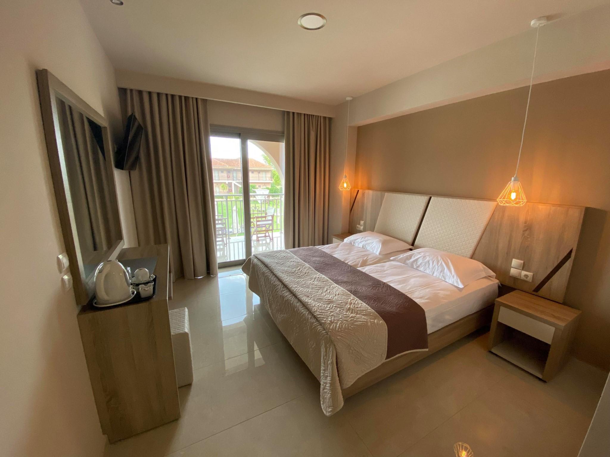 Eleni'S Garden & Castello Suites Alykanas  Ngoại thất bức ảnh